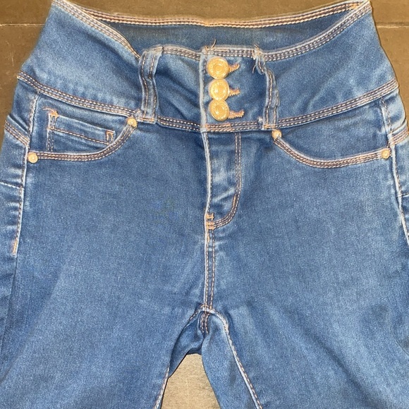 Forever 21 Los Angeles Size 24 3-Button Tap Stretch Denim Ankle Cropped Jeans - Picture 6 of 11